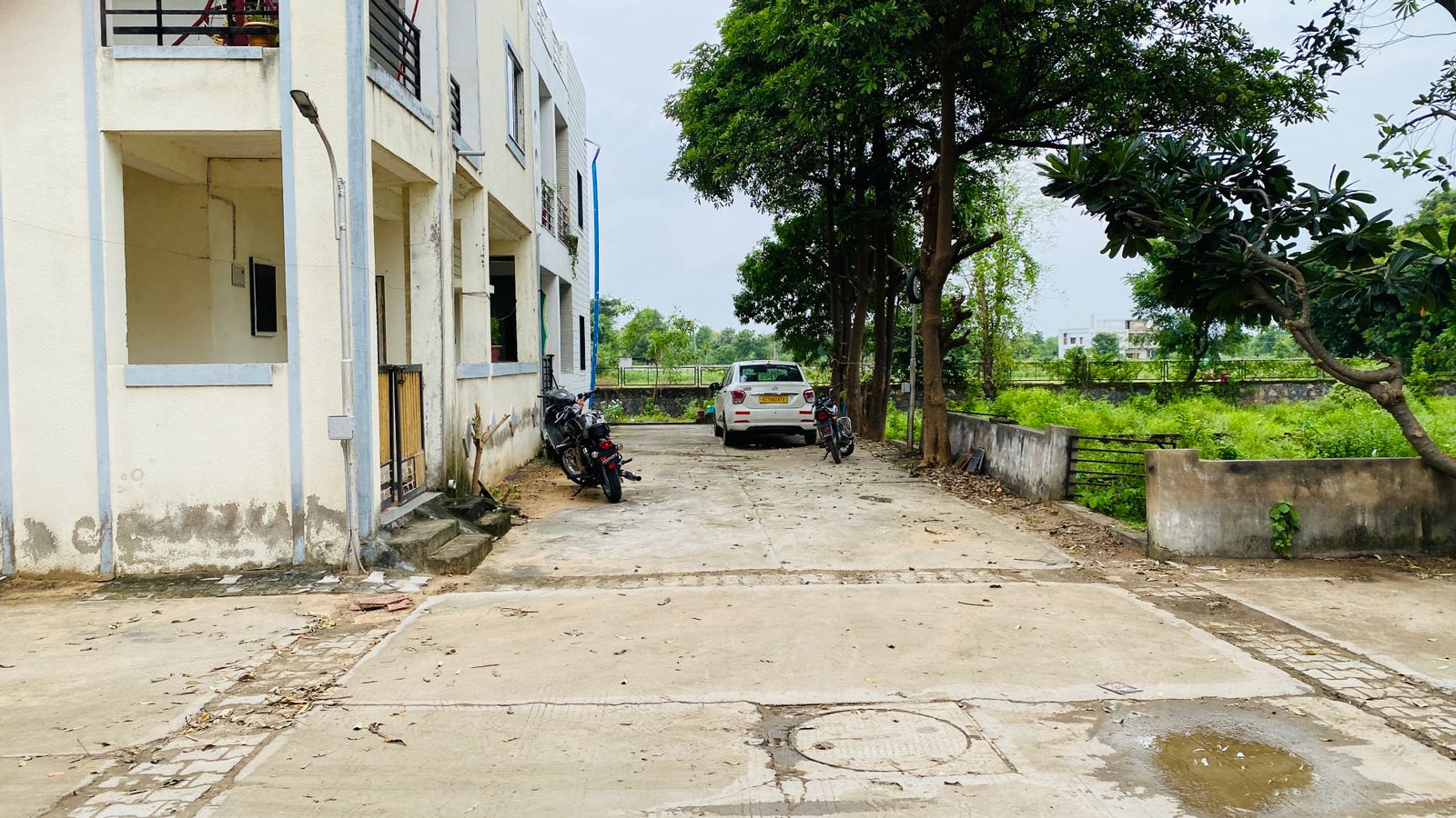Plot in Alampur view 2